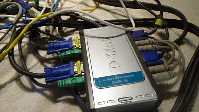 D-Link 4 Port KVM Switch DKVM-4K All wires needed included