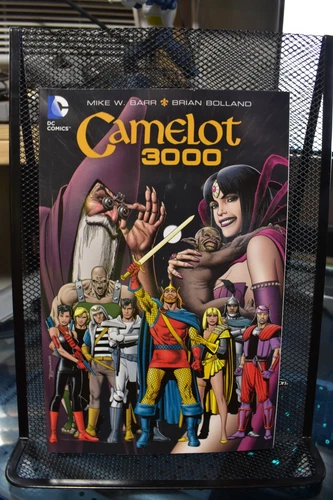 Camelot 3000 Complete DC Deluxe TPB 2008 NEW RARE Mike W Barr & Brian Bolland