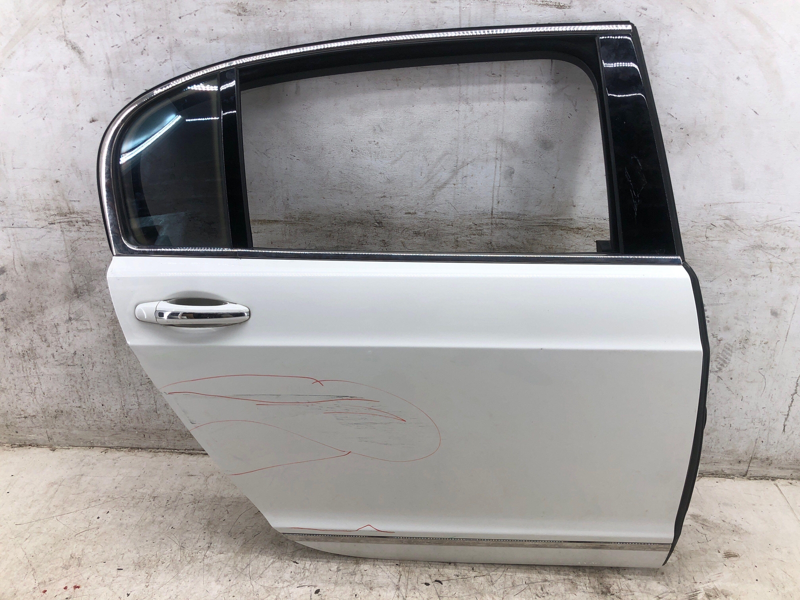 2006-2012 BENTLEY CONTINENTAL RIGHT REAR DOOR SHELL *SCRATCHED/LOOSE MLD HANDLE*