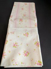 VINTAGE SPRINGMADE 1 STANDARD PILLOWCASE WHITE PINK STRPES PINK FLOWERS LACE