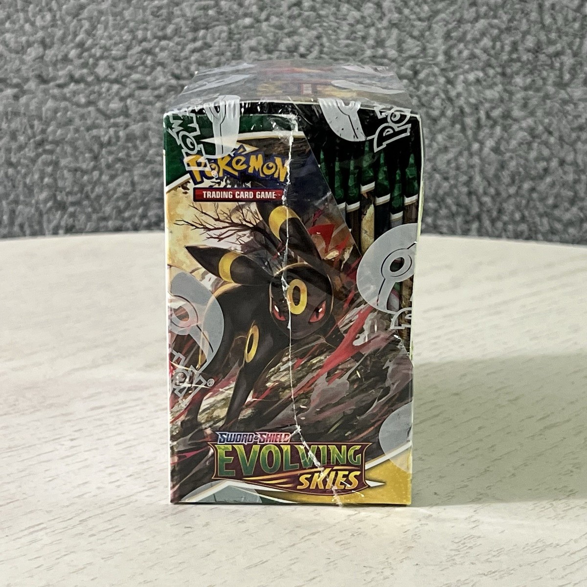 Pokemon TCG Sword and Shield Evolving Skies Booster (178