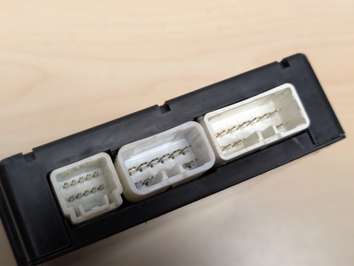 2004–2008 Toyota Camry Solara Convertible Top Control Module OEM 85921-06011 - Picture 6 of 7