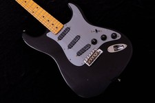 Fender ST57F Stratocaster E-Gitarre schwarz getestet Made in Japan