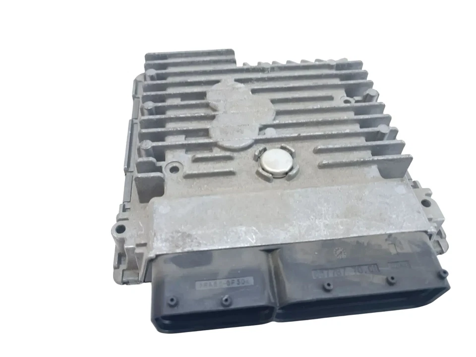 Centralina motore 03L906023ET VW Touran 1.6 TDi CAYC - Immagine 2 di 3