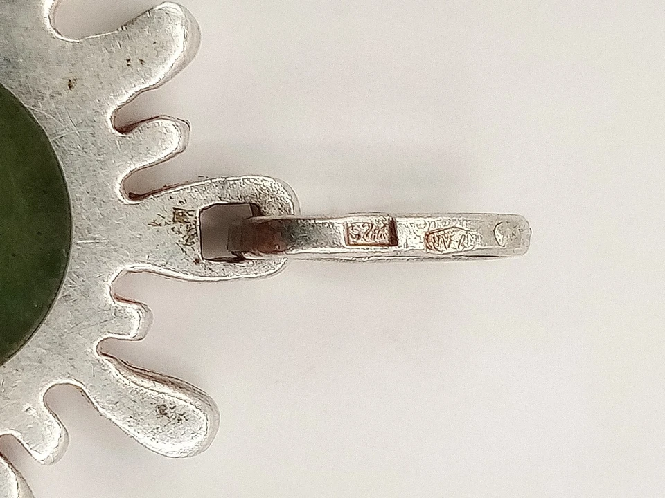 Charm Ciondolo Donna Argento 925 Sole Stilizzato Giada Verde Ambra? Prehnite? - Immagine 3 di 4