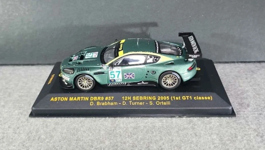 Ixo Aston Martin DBR9 #57 12H SEBRING 2005 - Immagine 2 di 4