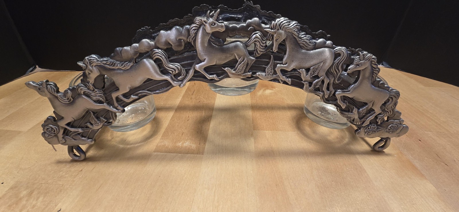Pewter Tone Metal 3 Glass Cups Centerpiece