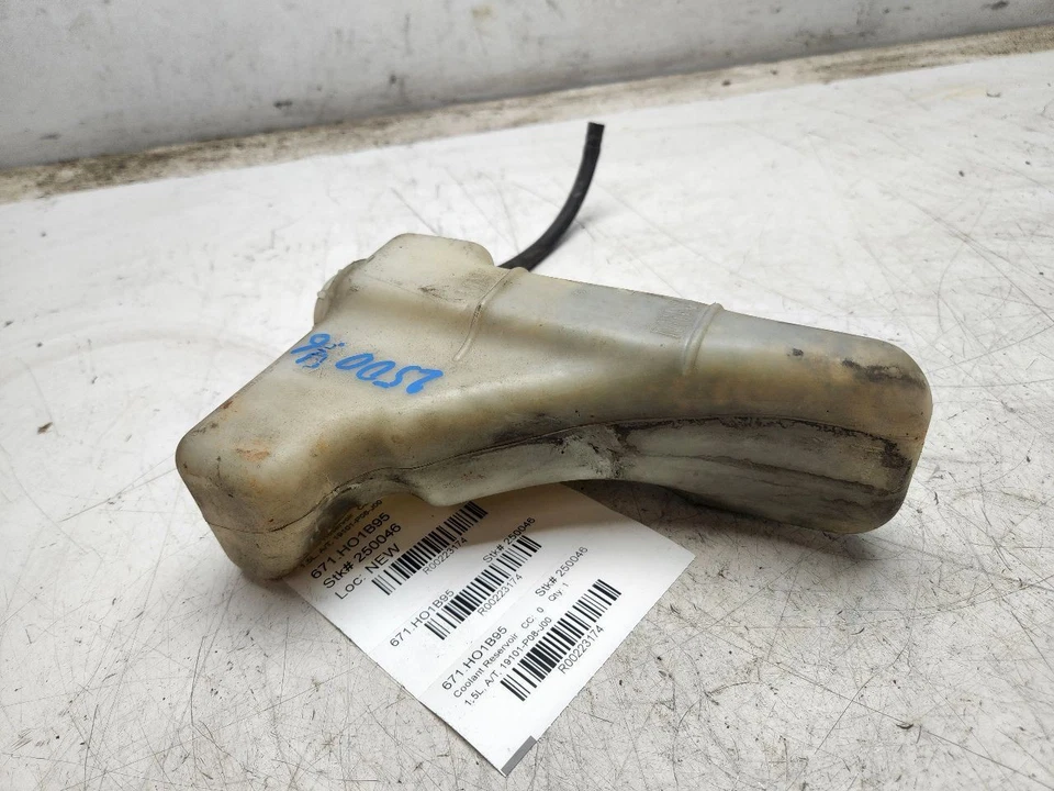 Botella depósito refrigerante Honda Civic Del Sol 1992-1995 1,5 L OEM 19101-P08-J00 Foto 3 de 4