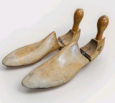 Miller O.A.M. Co. Wood Shoe Stretcher Tree Women's 7 1/2 Hinged Vintage