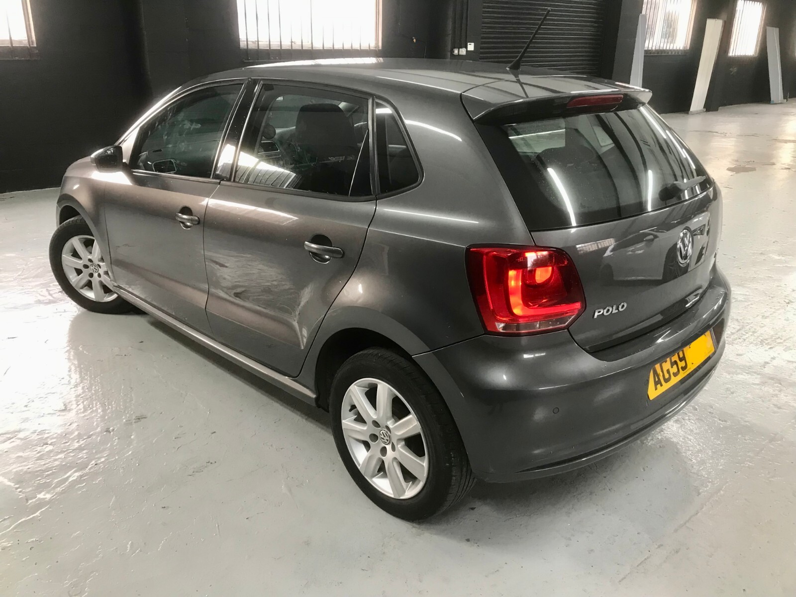 VW Polo 5 door 1.6tdi SE air con, £30 a year tax, new mot and new