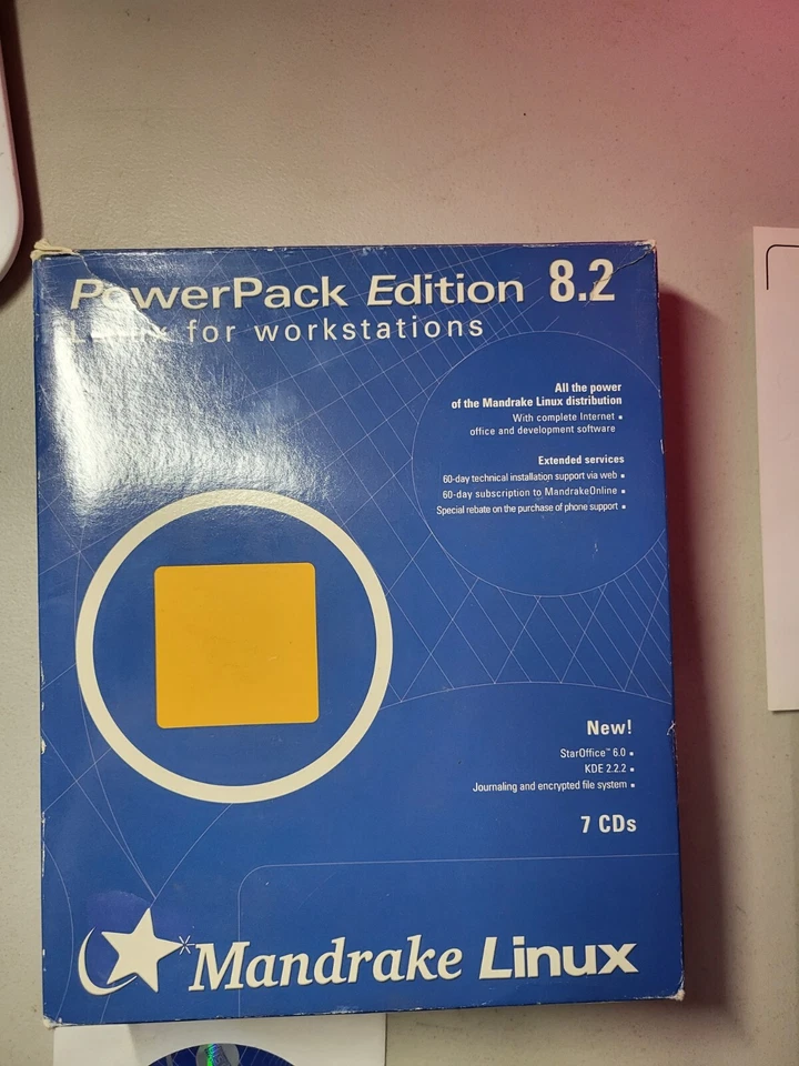 Linux Mandrake 8.2 Powerpack Operating System Software Big Box 7 CD'S Manuals - Image 2 of 4