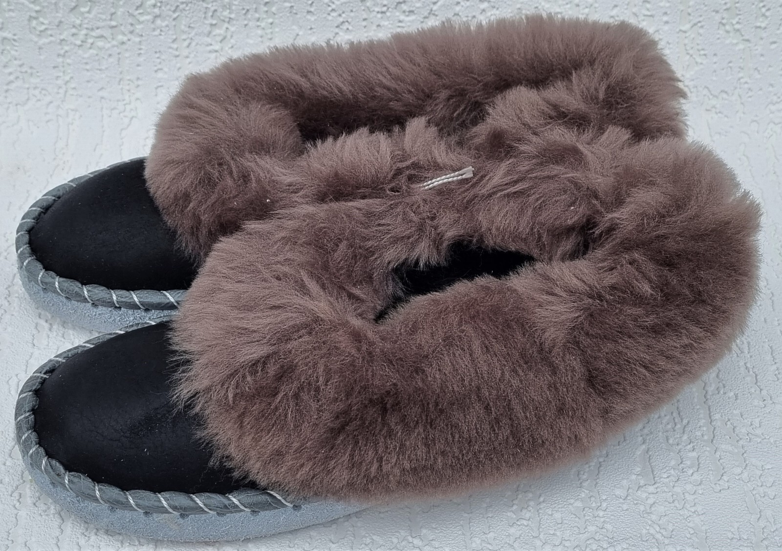 APL LAMMFELL Warme HAUSSCHUHE Gr.38 NEU Schaffell leder Handarbeit(581)