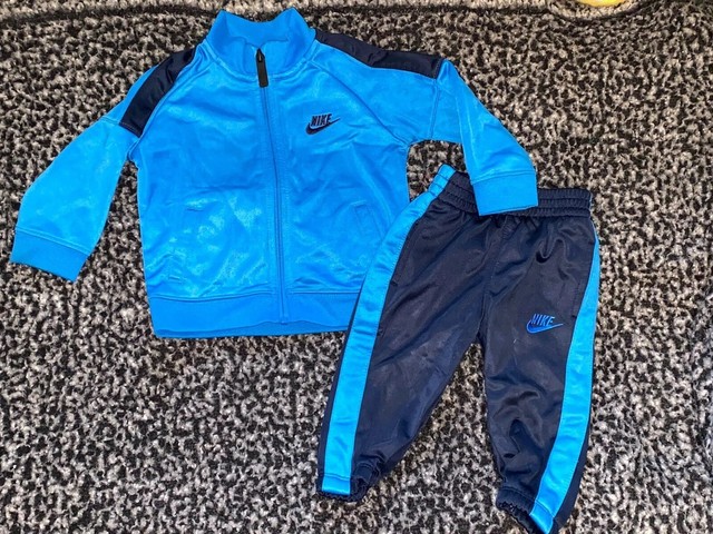 nike blue jogging suit