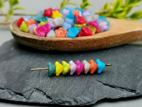 Czech small trumpet cup flower mix of colours 5 x 7 mm - 40 pcs - Picture 8 of 8
