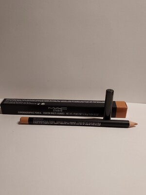 MAC Chromagraphic Pencil Multi-Use Liner *NC42/NW35* / .04 oz
