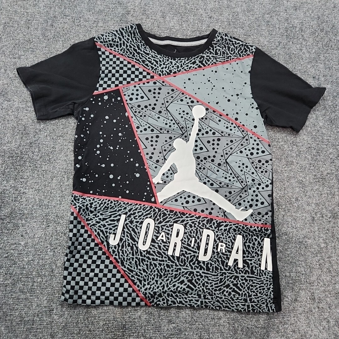 ジャンプマンロゴ Tシャツ グレー/レッドvintage Nike Air Jordan Jumpman T-Shirt Embroidered Center Logo