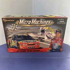 MICROMACHINES JEFF GORDON HELMET RACEWAY PLAYSET New Sealed