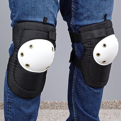 Hard Cap Knee Pads for Carpet Installation - Picture 2 of 3