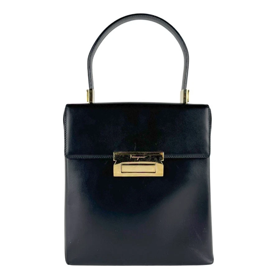 Ferragamo — Auth Salvatore Ferragamo Handbag Shoulder Bag Black Leather/Goldtone - z9834