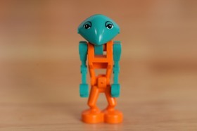 LEGO LIFE ON MARS 7317 Aero Tube Hangar - 100% complete w/ box and manual