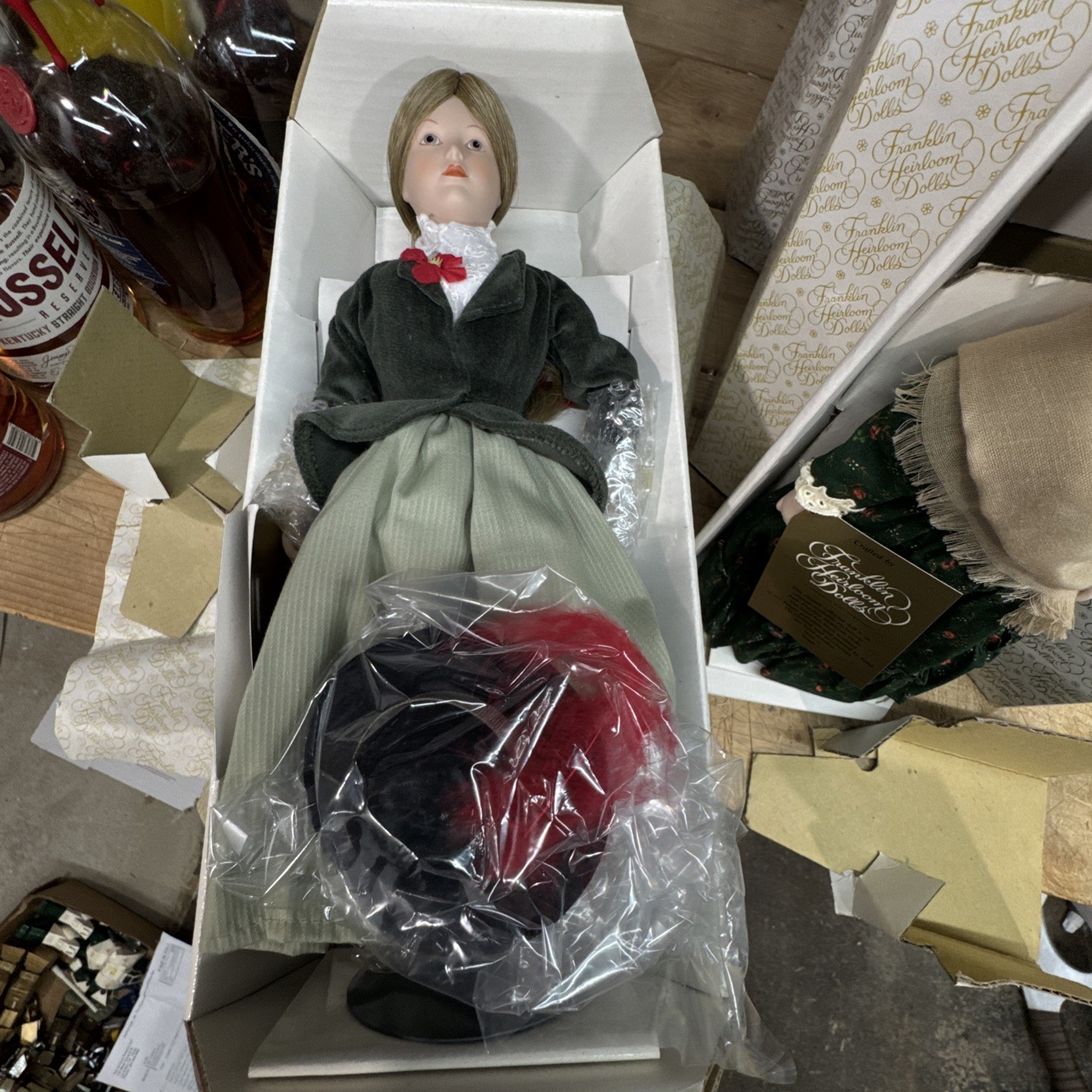 Lot of 11 Franklin Heirloom Dolls Bisque Porcelain 14" Mint Condition