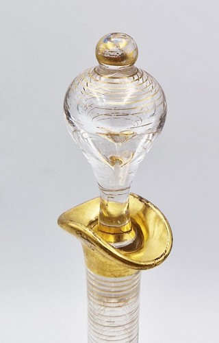 Kontinentale vergoldete Glaskaraffe / Flasche aus dem 19. Jahrhundert - Bild 5 von 7