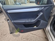 SKODA OCTAVIA SE MK3 Door CARD LEFT FRONT 5E2867011