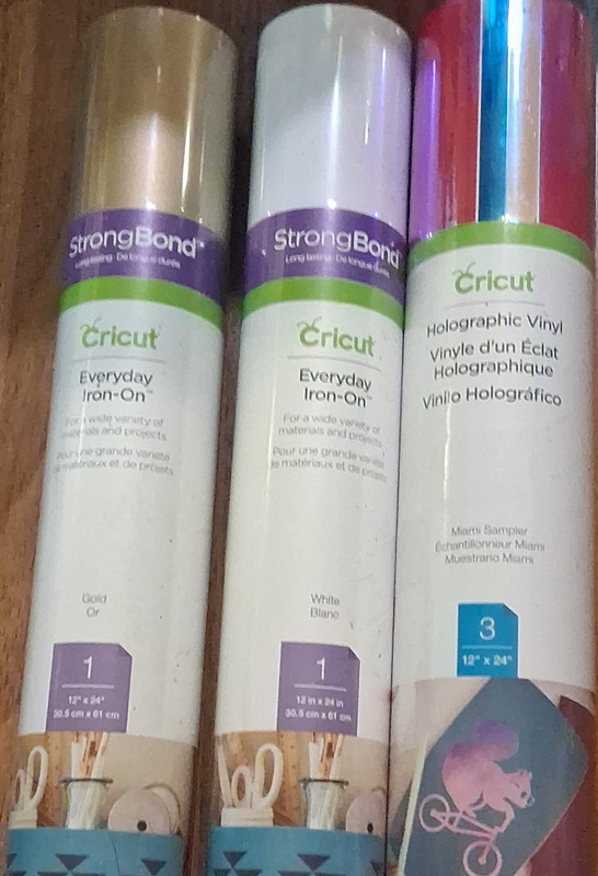 Cricut Everyday Iron-On Heat Transfer Vinyl Rolls StrongBond Gold/White + Holo