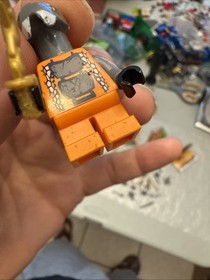 7 Authentic Ninjago Minifigure Lot 2170 Cole, Whiplash 2506 Chokun + W/ Weapons!