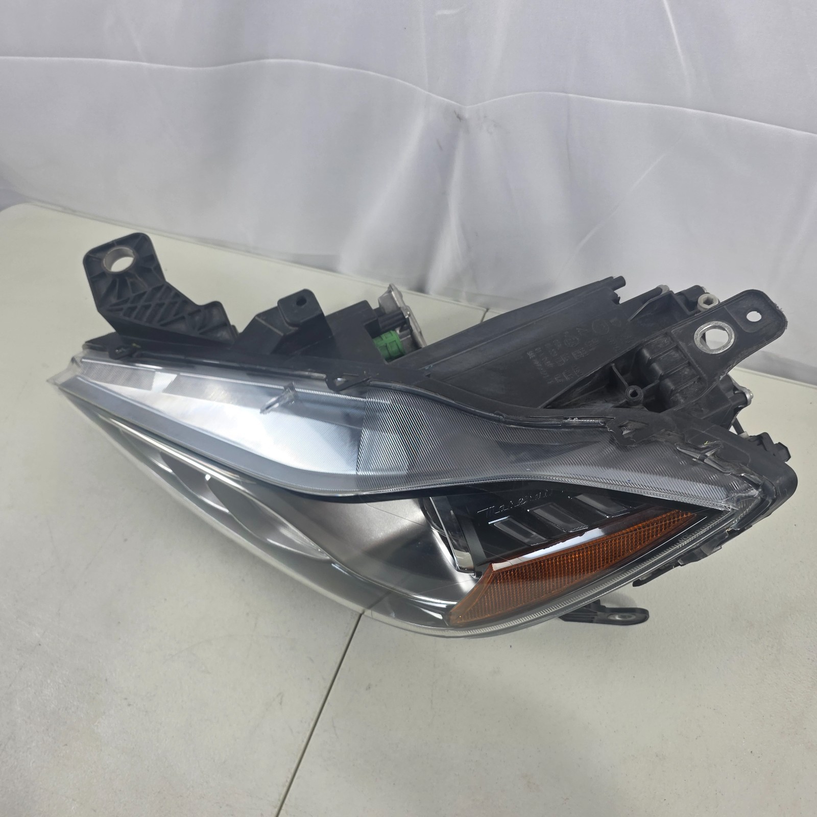 🚗 Maserati Ghibli M157 LEFT Xenon HID US HEADLIGHT GENUINE OEM 00670038241