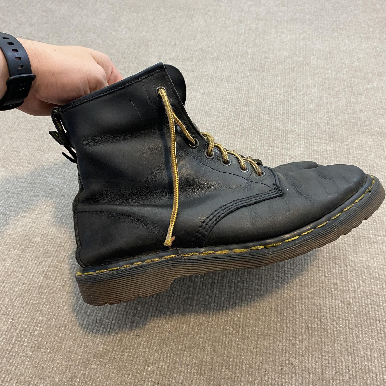 VTG Dr. Martens 1460 Boots Mens Size 8 Black Leather Ankle Combat Made England