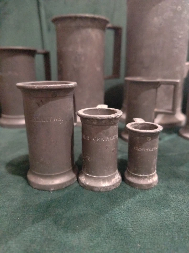 Mesures en étain Série Complète Signe C.L - Photo 3/4