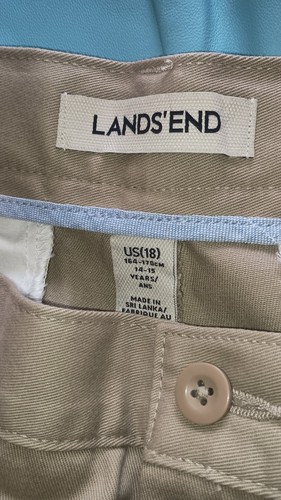 NEW Boys Lands' End Size 18 School Uniform Stain Resistant Chino Shorts - Picture 3 of 3