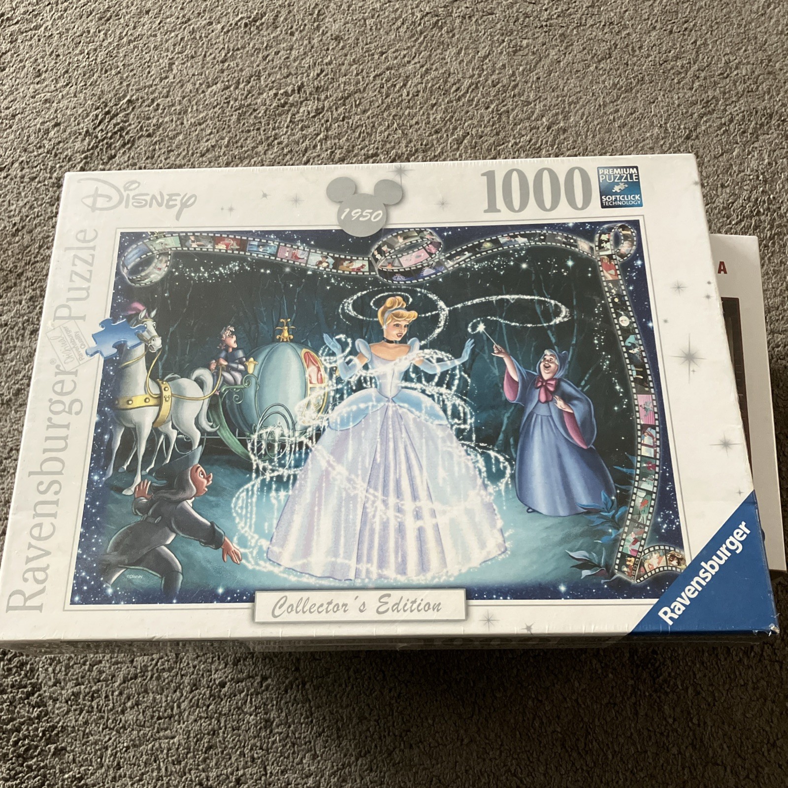 BNIB 1000 Piece Jigsaw Puzzle. Disney Edition - Cinderella By Ravensburger