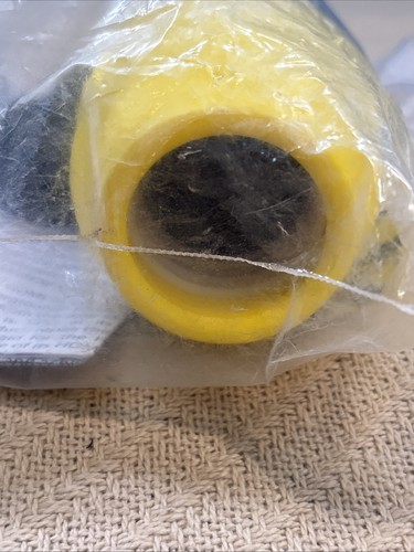 Home-Flex 18-429-010 1 in. Yellow Underground Coupler for IPS Poly Gas Pipe - Picture 6 of 7