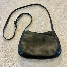 ILI New York Leather black crossbody bag Purse Handbag 3 compartment