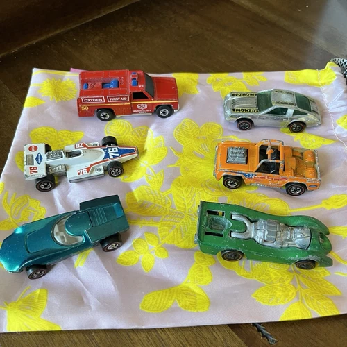 REDLINE Hot Wheels - VTG - See Description For Vehicle Types - 5 Redlines + 1