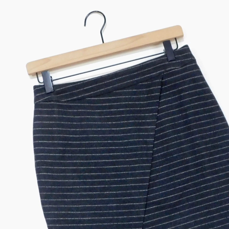 MADEWELL 羊毛灰色条纹迷你裙 Academia Collegiate 人造包裹尺寸 4 — 第 3/4 张图片