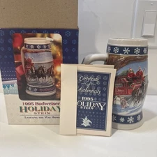 Budweiser 1995 Collector Vintage Holiday Stein “Lighting The Way Home” NIB COA