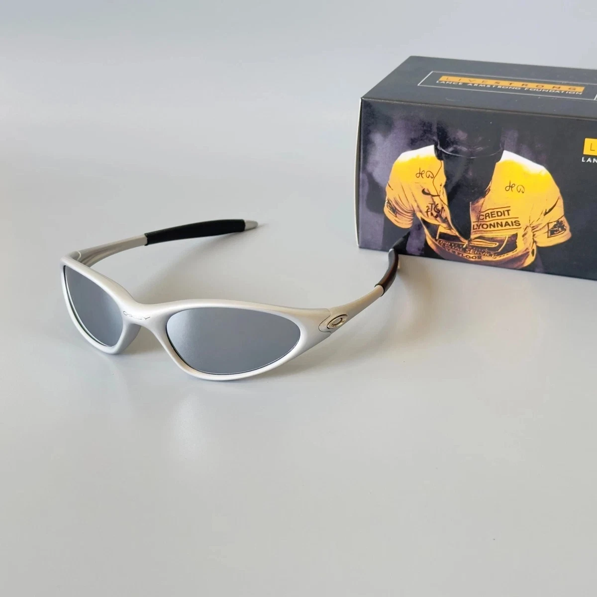 Oakley Minute for sale | eBay