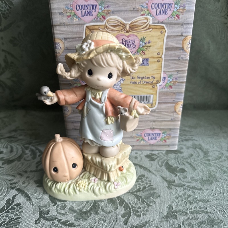Precious Moments Country Lane ‘You Brighten My Field of Dreams’ #587850  1999