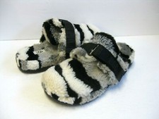 UGG FLUFF IT CALI COLLAGE ALL GENDER SLIPPER GREY US MEN 6 / WOMEN 8