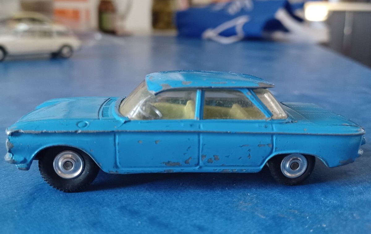 ミニカー Vintage Corgi Toys Chevrolet Corvair Chevrolet Corvair Corgi Toys 1 43 | eBay