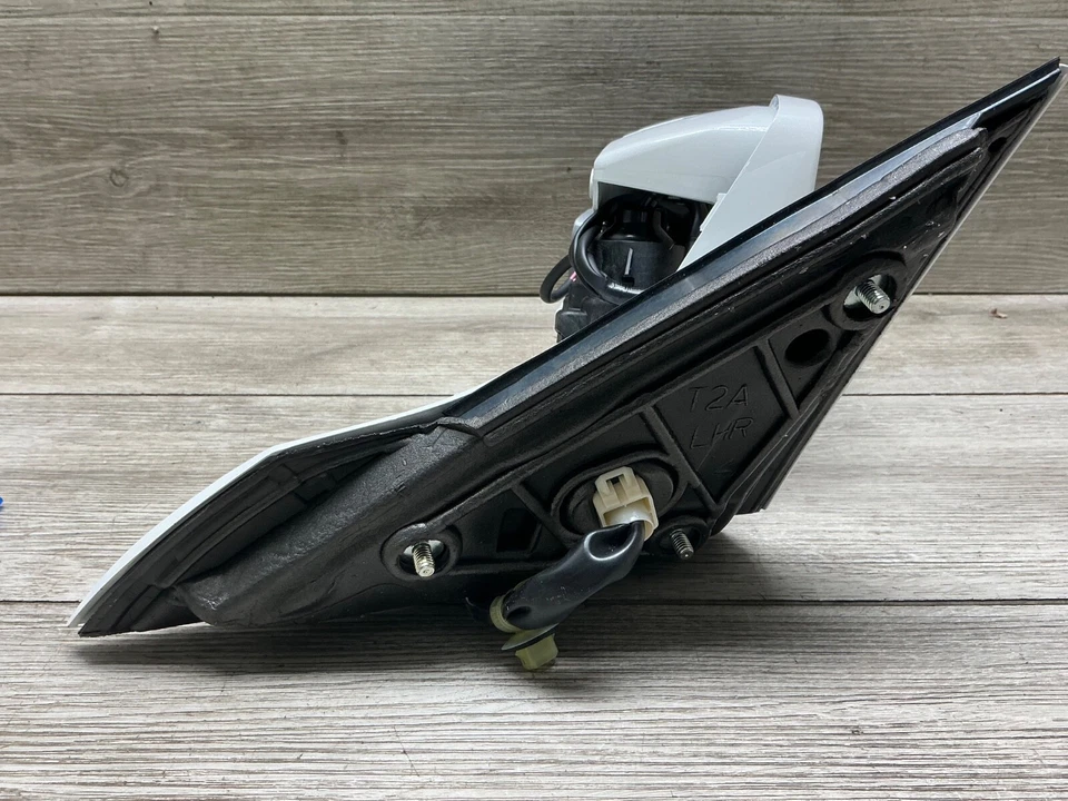 Acura RLX 2014-2015-2016-2017-2018 LADO DEL PASAJERO DERECHO OEM E13027544 Foto 3 de 4