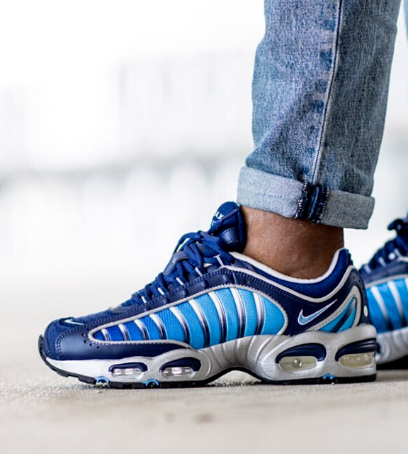 nike air max infuriate boys