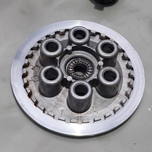 GENUINE SUZUKI GSX1300R HAYABUSA 1999 -2007 COMPLETE CLUTCH ASSEMBLY - Picture 4 of 15