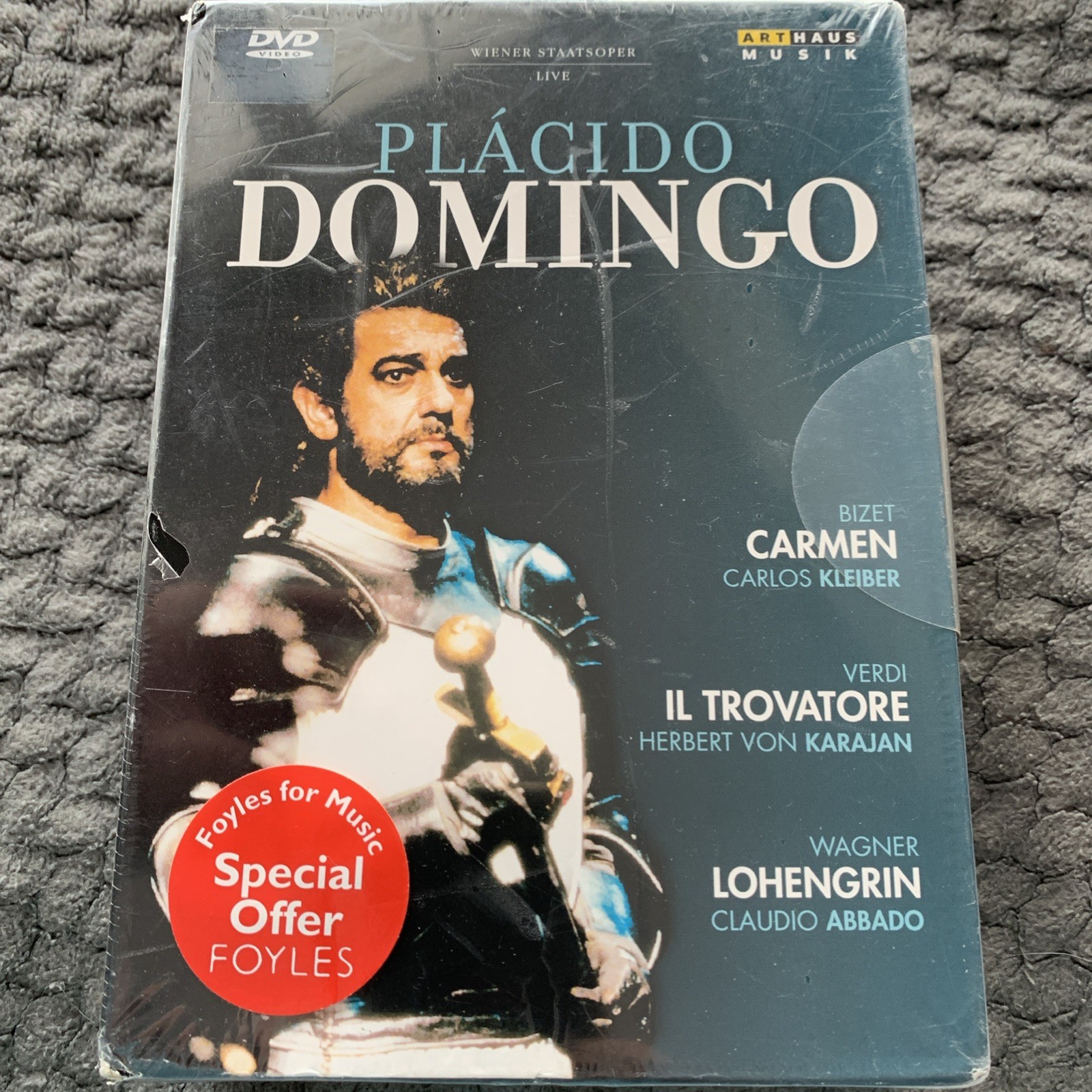 Placido Domingo - Carmen / Trovatore / Lohengrin - Rare 4 DVDs - New - RefNDVD1