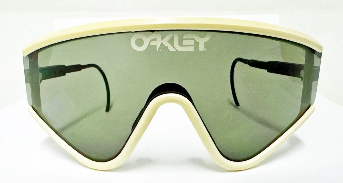 新品未使用Oakley Factory PilotGloveTAN Sオークリー Oakley Factory Pilot Sunglasses In Men's Sunglasses for sale | eBay