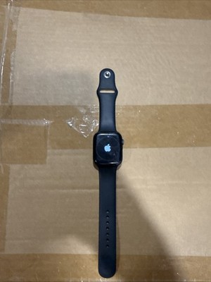Apple Watch Series 7   GPS 45mm   Black  Works w/ Cracked Screen