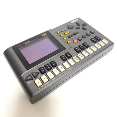 Yamaha QY22 Midi Music Sequencer MIDI Rhythm Machine 100V Tested Japan